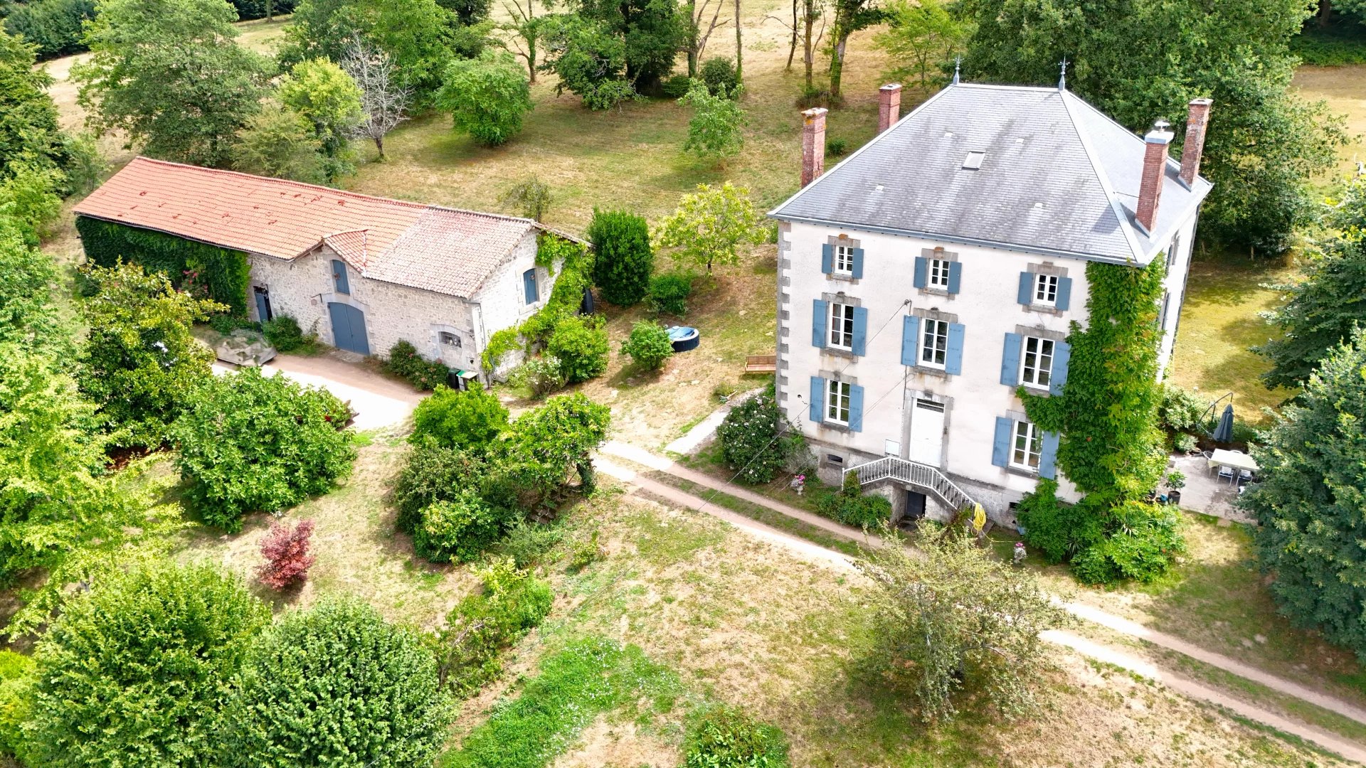 House in Brigueuil - view 1