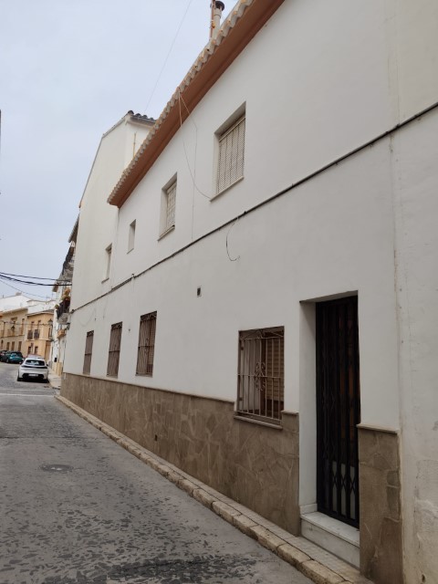 Apartment in Oliva - view 1