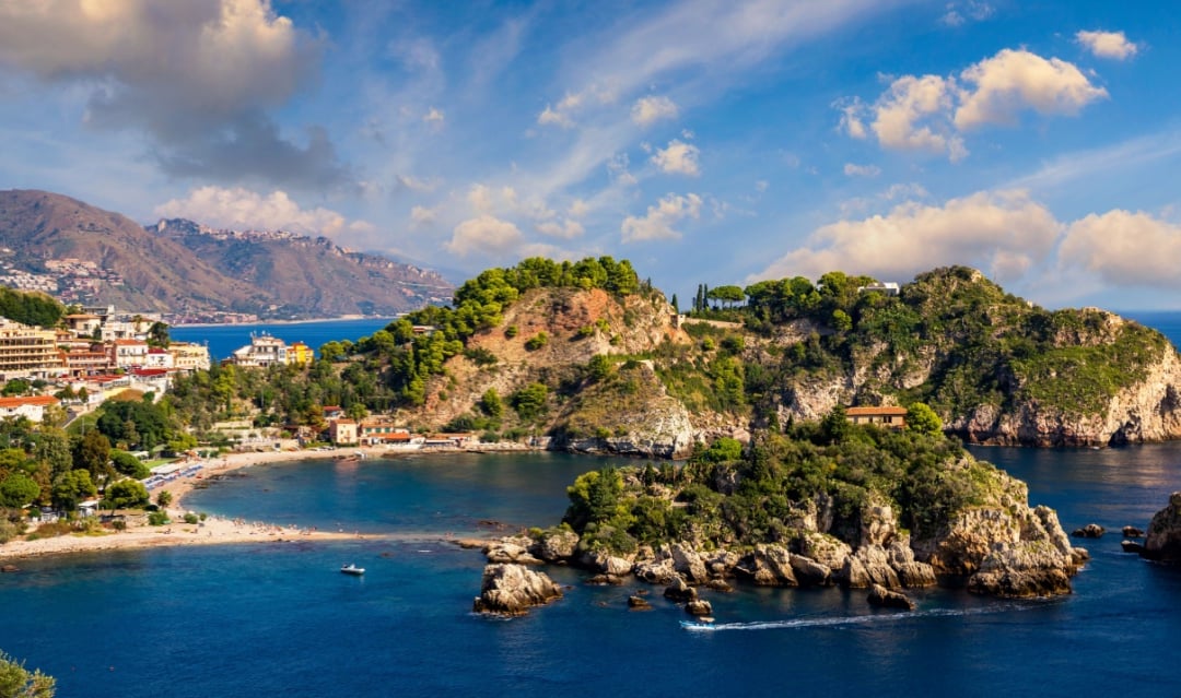 Buying property in Sicily in 2025 – everything you need to know