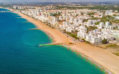Buying property in Vilamoura in 2025: everything you need to know